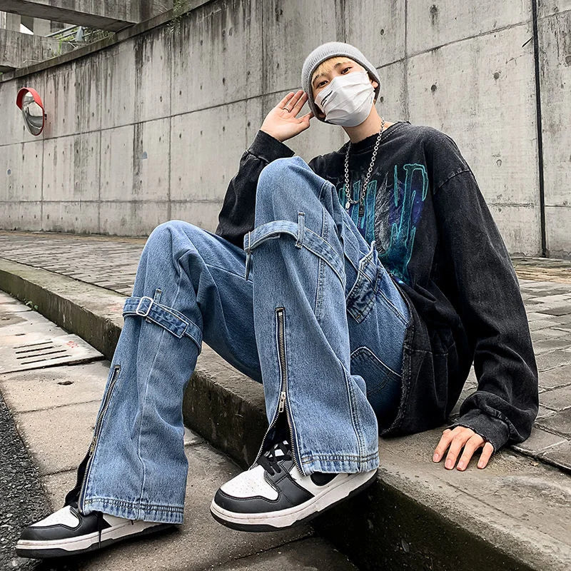 Baggy jeans with pockets