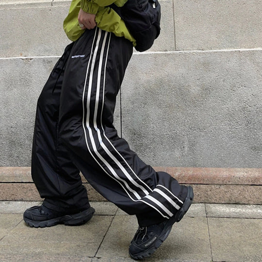 Track pants oversize