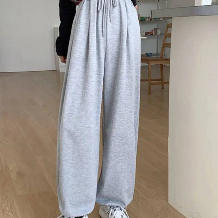 Baggy sweatpants