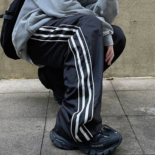 Track pants oversize