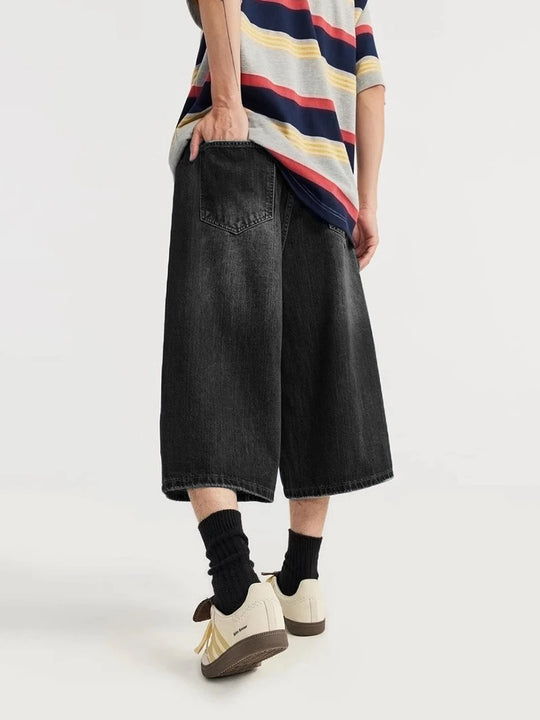 Schwarze Baggy Shorts