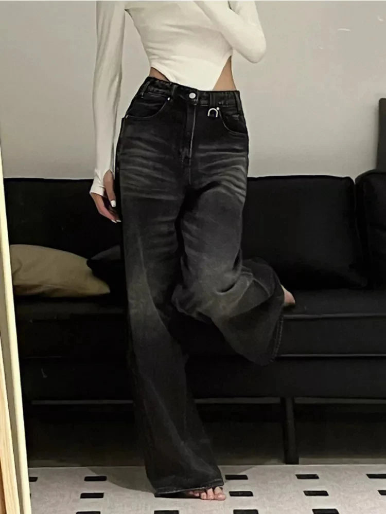Baggy low rise jeans