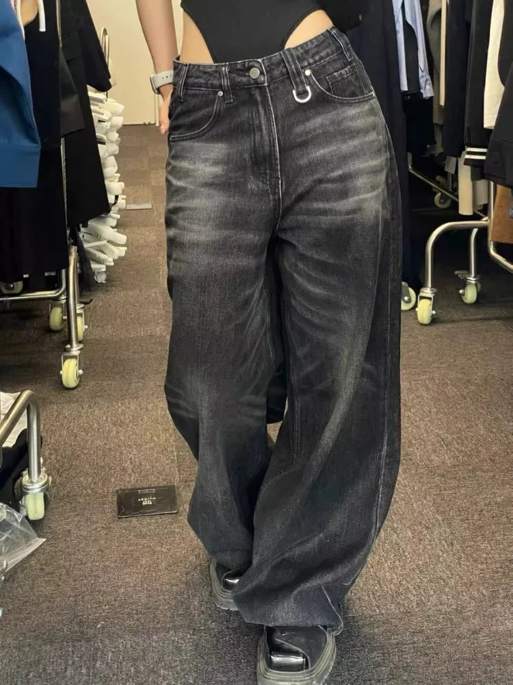 Baggy low rise jeans